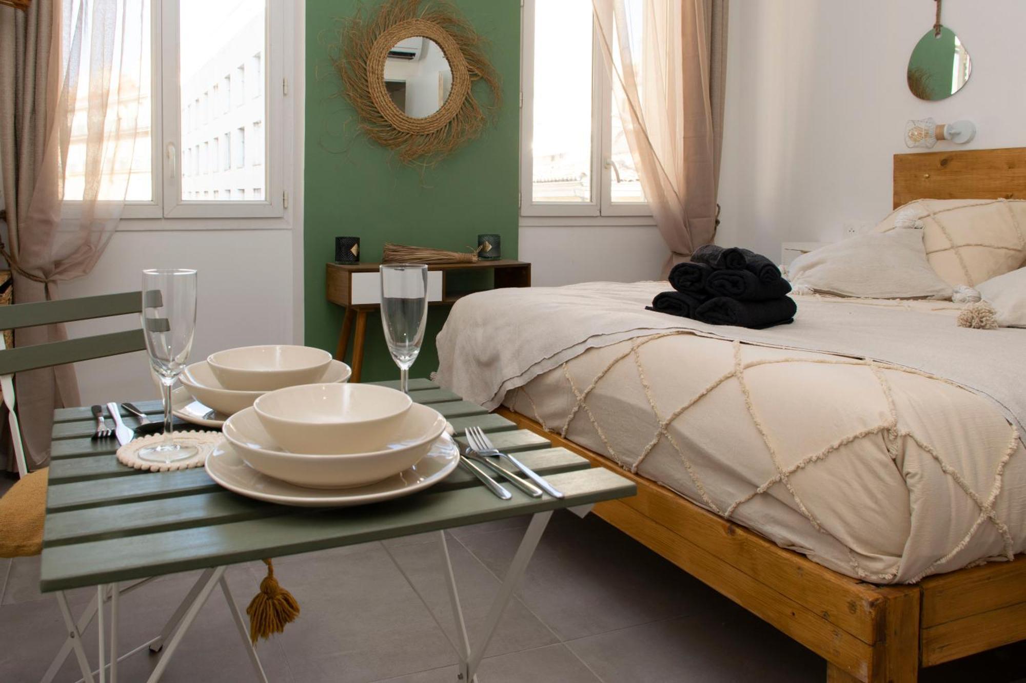 La Boheme Au Vieux-Port Apartment Marseille Bagian luar foto